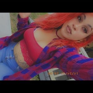 Meet your Posher, Faith